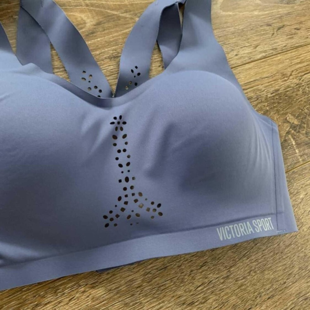 Victoria's Secret Sport Bra in Lavender